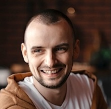 Андрей Контарев